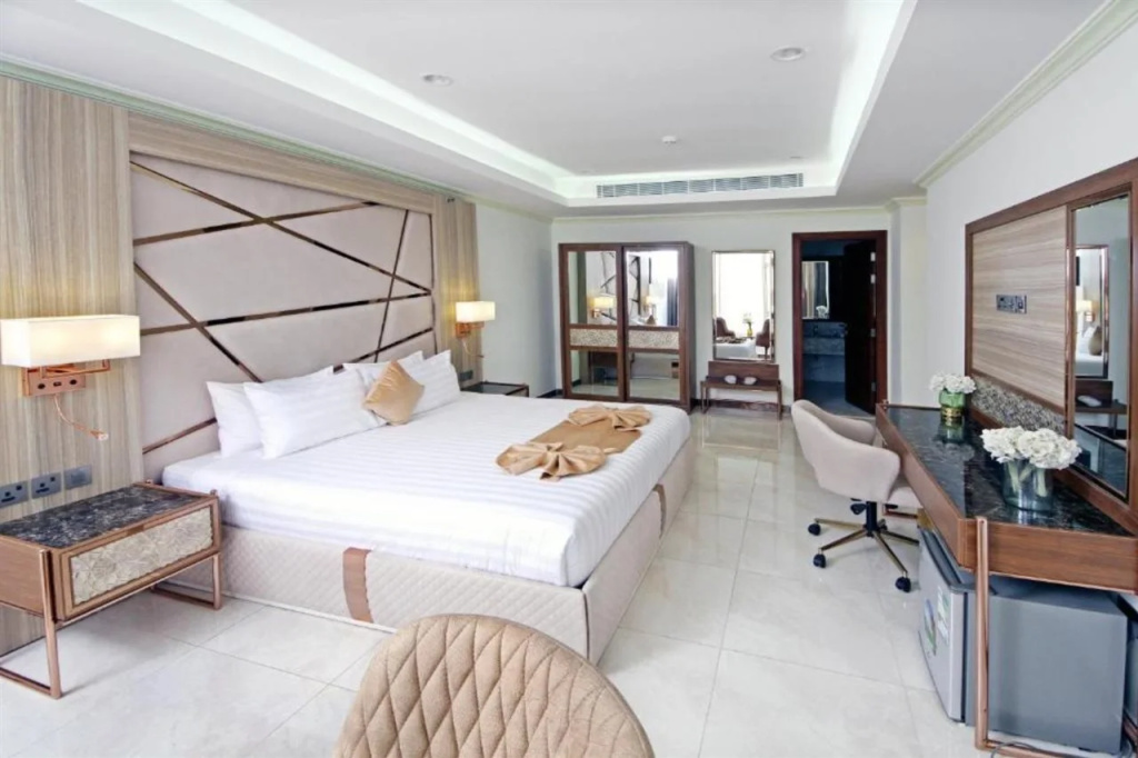 Seafront Luxury Suites Jeddah Corniche
