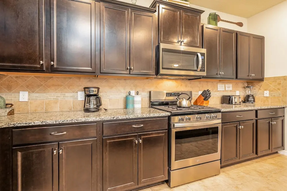Tvpm-4638td/sr 5 Bedroom Townhouse by RedAwning