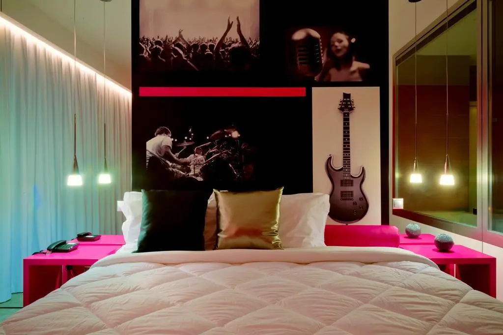 Vinyl M Hotel - Adults Only