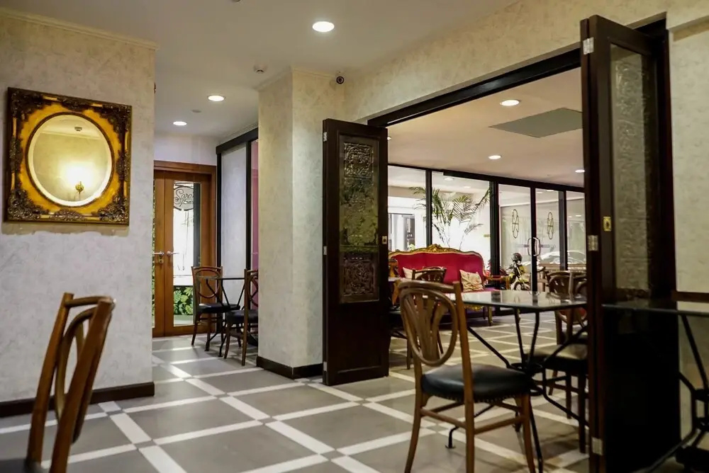 Sara Inn