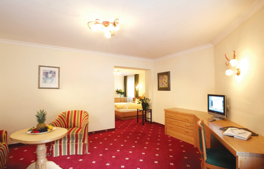stefan Hotel
