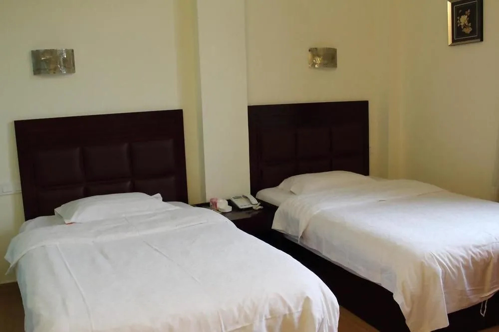 Jiabaihe Commercial Hotel