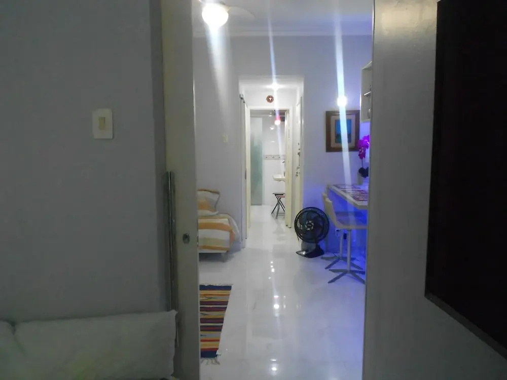 Gohouse - Gustavo 404