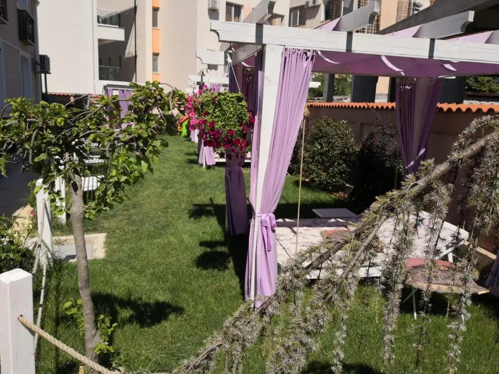 Camere de inchiriat KATALEYA