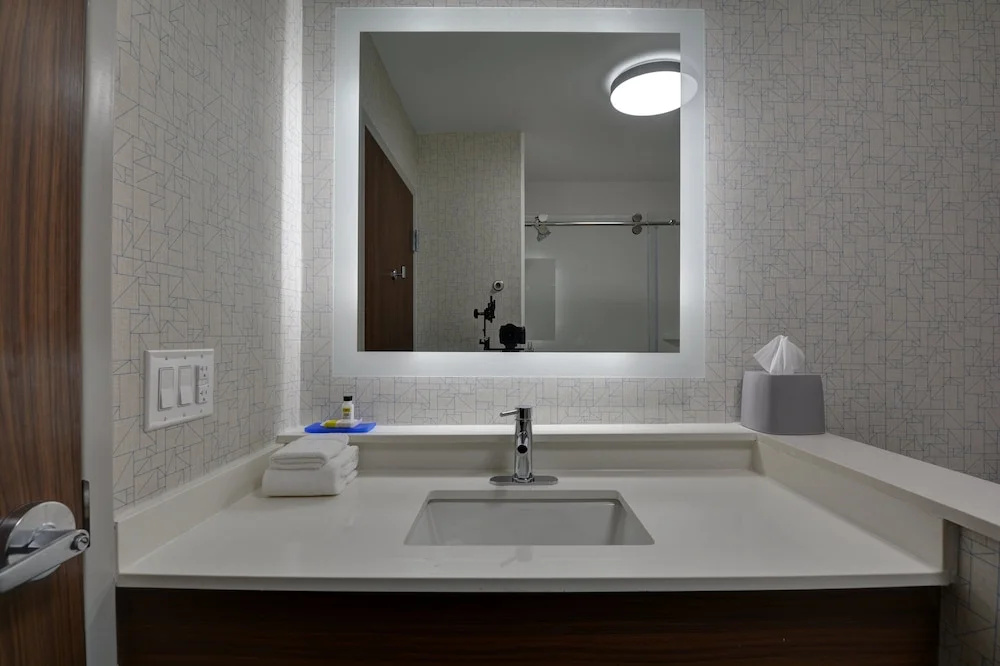 Holiday Inn Express & Suites - Greenville - Taylors by IHG