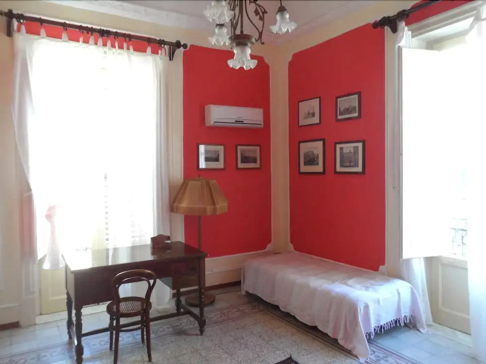 Casa Carlotta