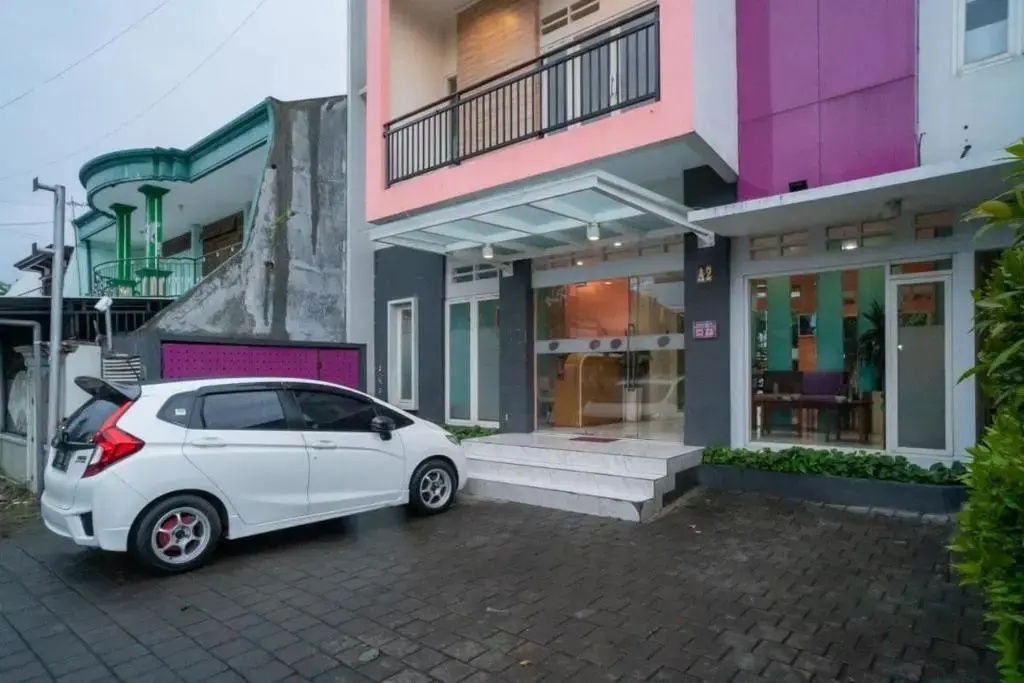 Sans Hotel FiFFa Pisang Kipas Malang