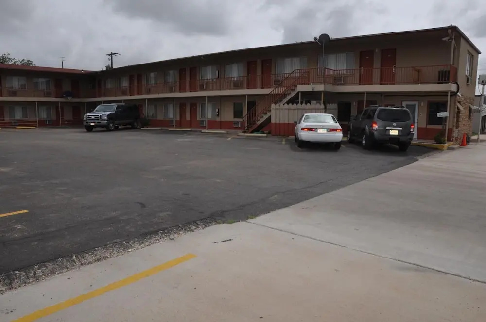 Budget Inn Snyder
