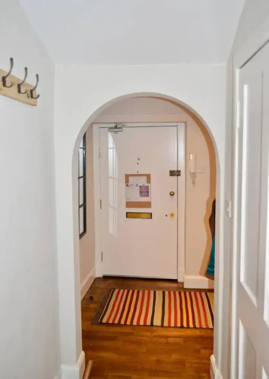 New Town Apartment Close to City Centre