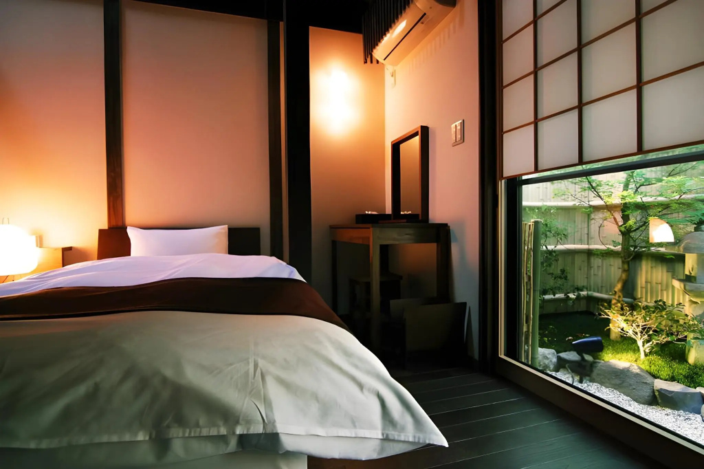 Kurenai-An Private Machiya in Downtown Kyoto