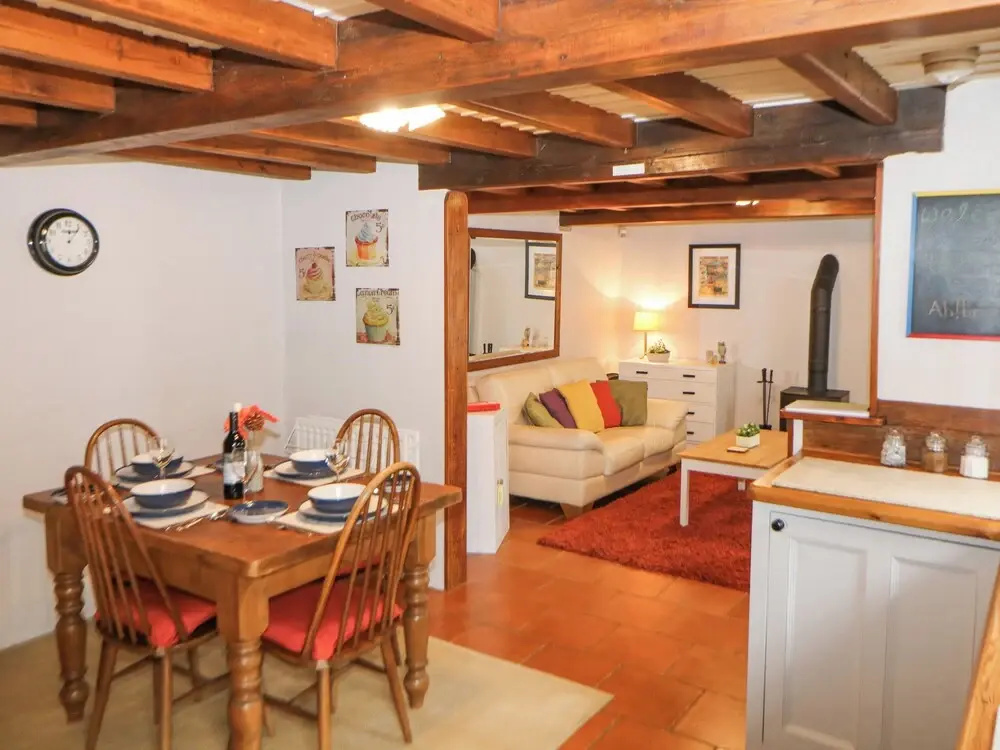 Courtyard Cottage