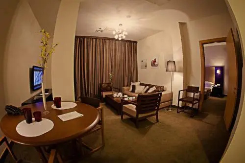 Voyage Hotel