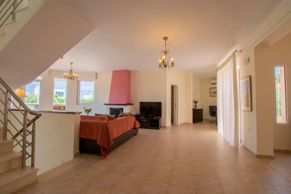 Villa Leo 2 , Dassia