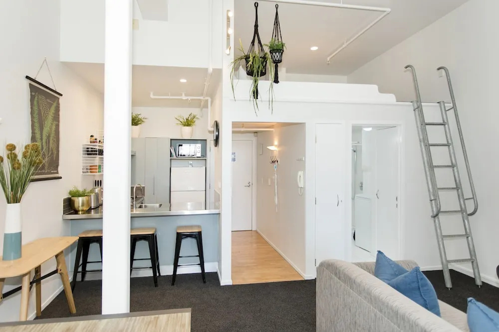 TOWNY - Urban Loft - Two Bedrooms