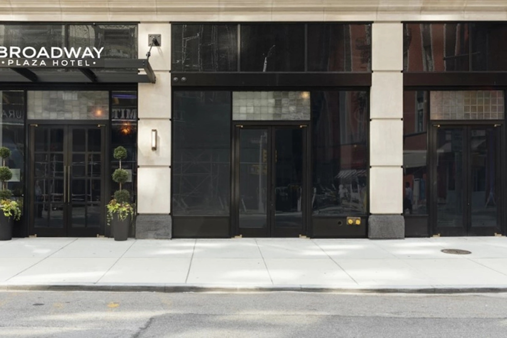 Broadway Plaza Hotel