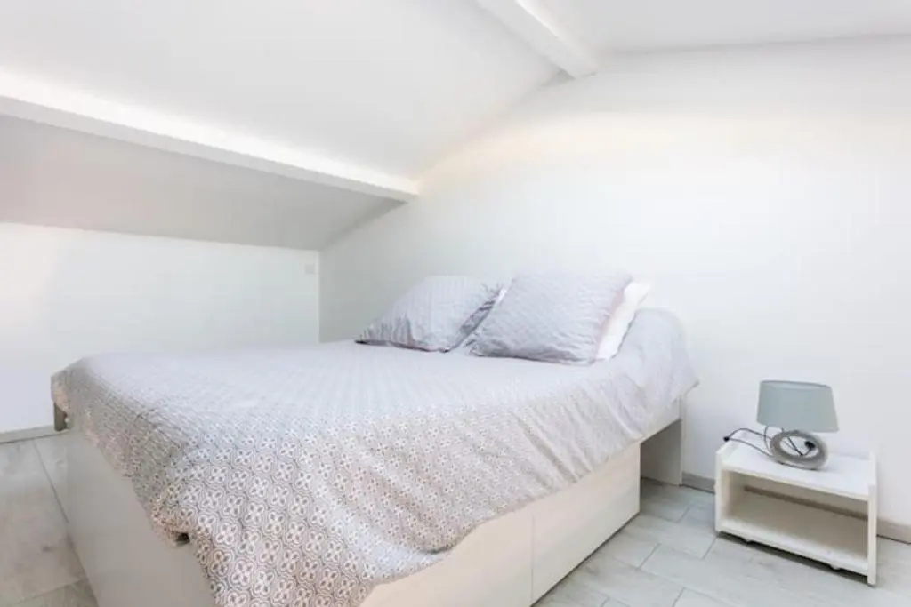 Studio meublé