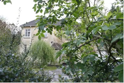 Green Hedges - self catering