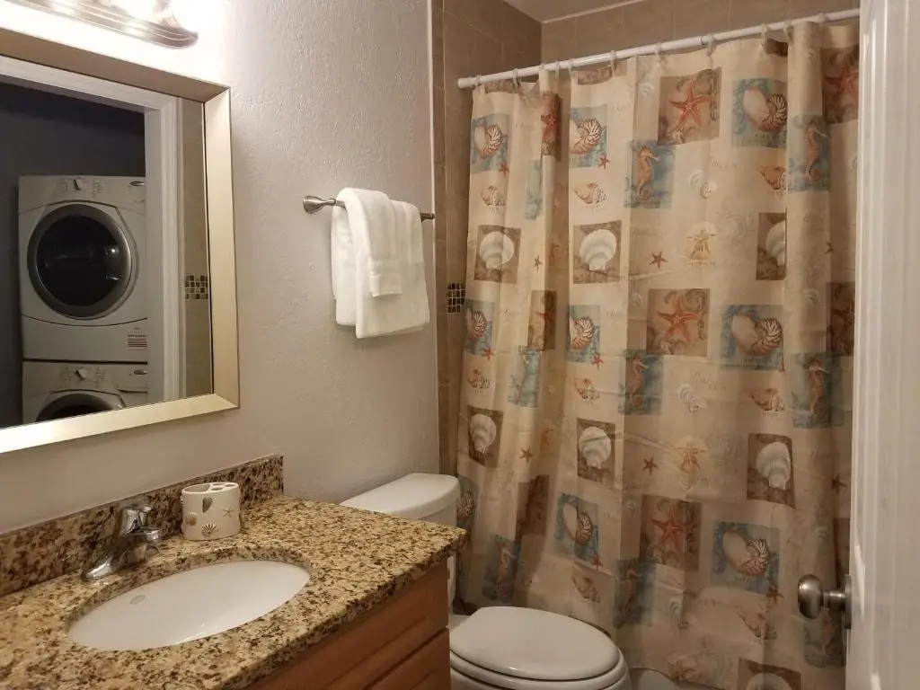 2BR/1BA Vacation Rental - Sienna Park