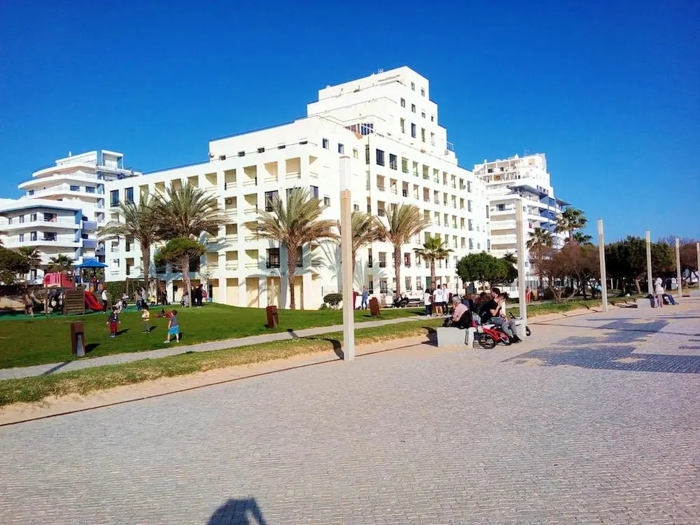 Apartment With one Bedroom in Quarteira, With Wonderful sea View, Shared Pool, Balcony - 50 km From the Beach