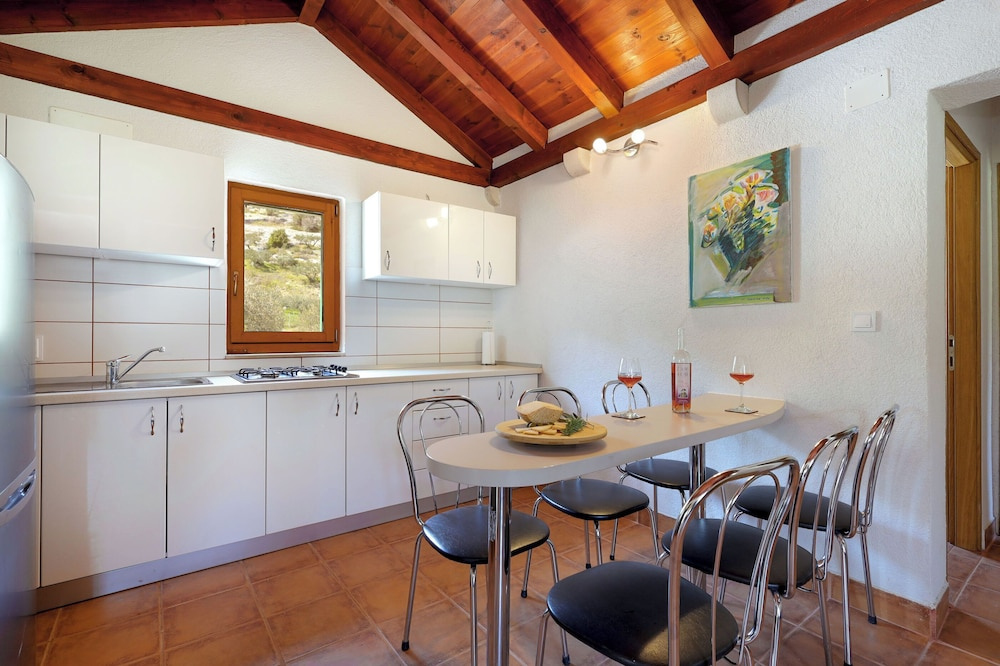 House Irena