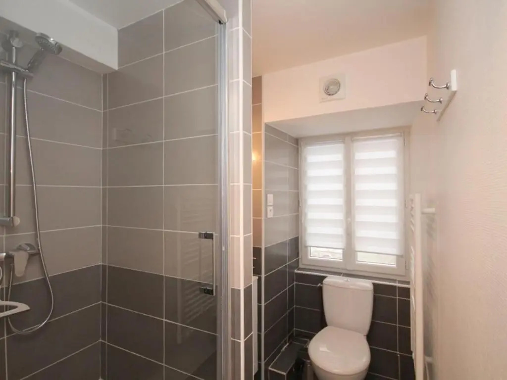 Appartement Mont-Dore, 5 pièces, 10 personnes - FR-1-608-27