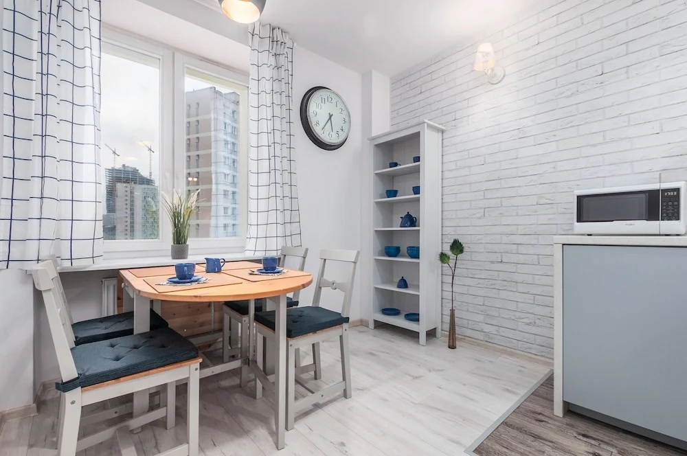 Apartment Swietokrzyska 32 by Renters