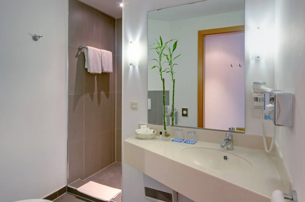 B&B HOTEL Krefeld-Süd