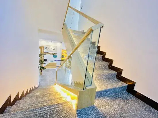 ayan house