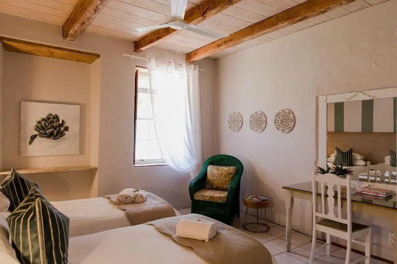 Elianthe Guesthouse