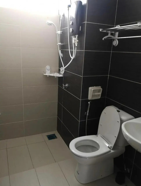 3BR Mount Austin @Midori Green (1 to 8pax)