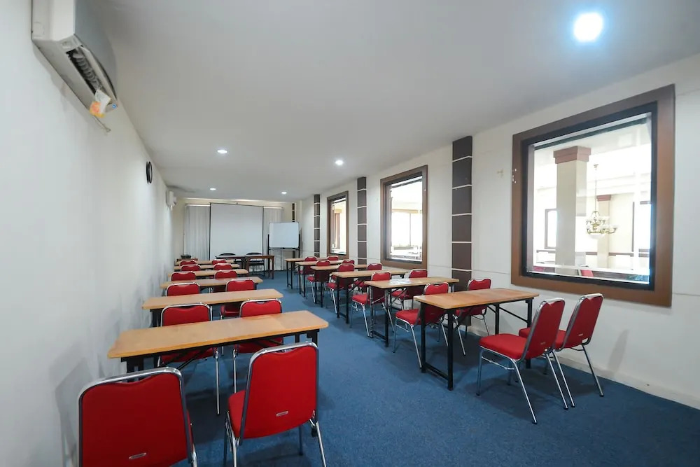 Airy Gubeng Sumatra 89 Surabaya