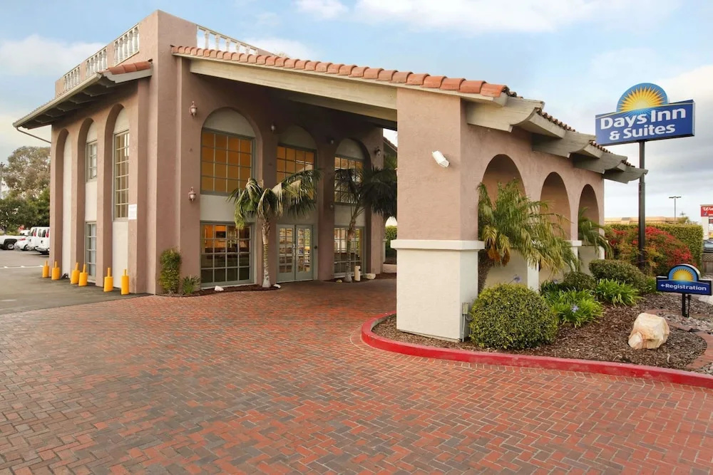 Days Inn San Diego Near Sea World