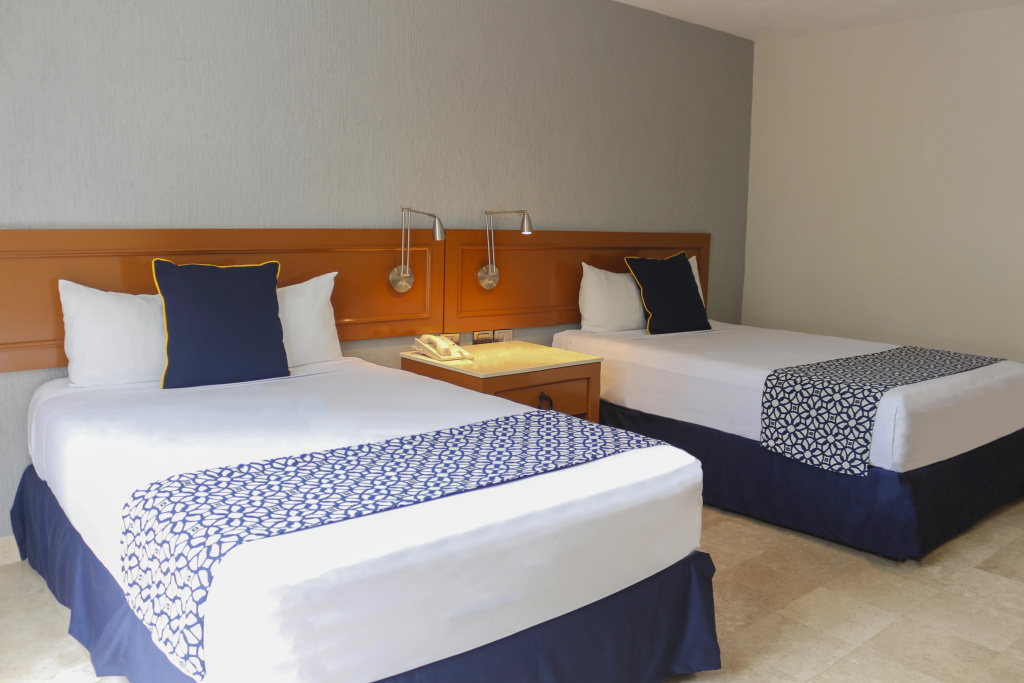 Plaza Pelicanos Club Beach Resort All Inclusive
