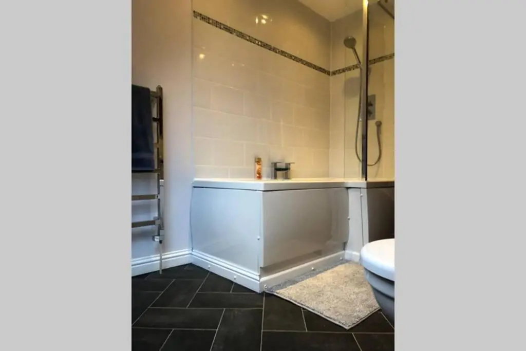 Struan Coach house in gated residence