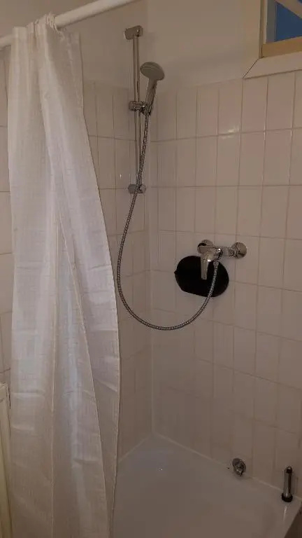 City Apartment, good location, 5 guests