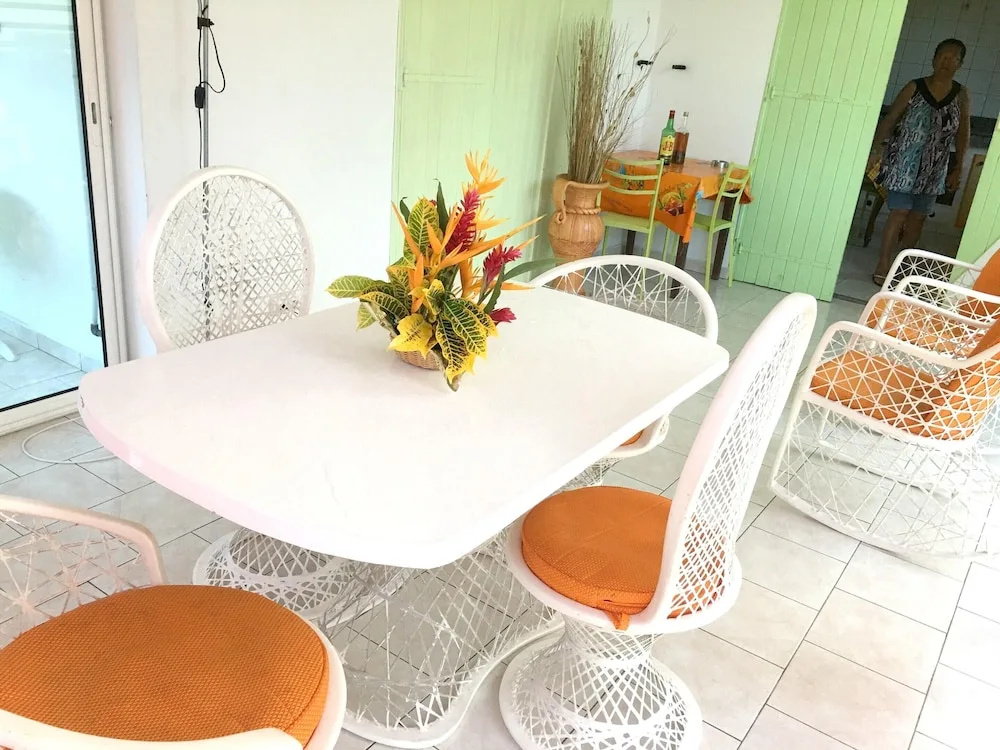 Apartment With 5 Bedrooms in Le Gosier, With Pool Access, Enclosed Gar