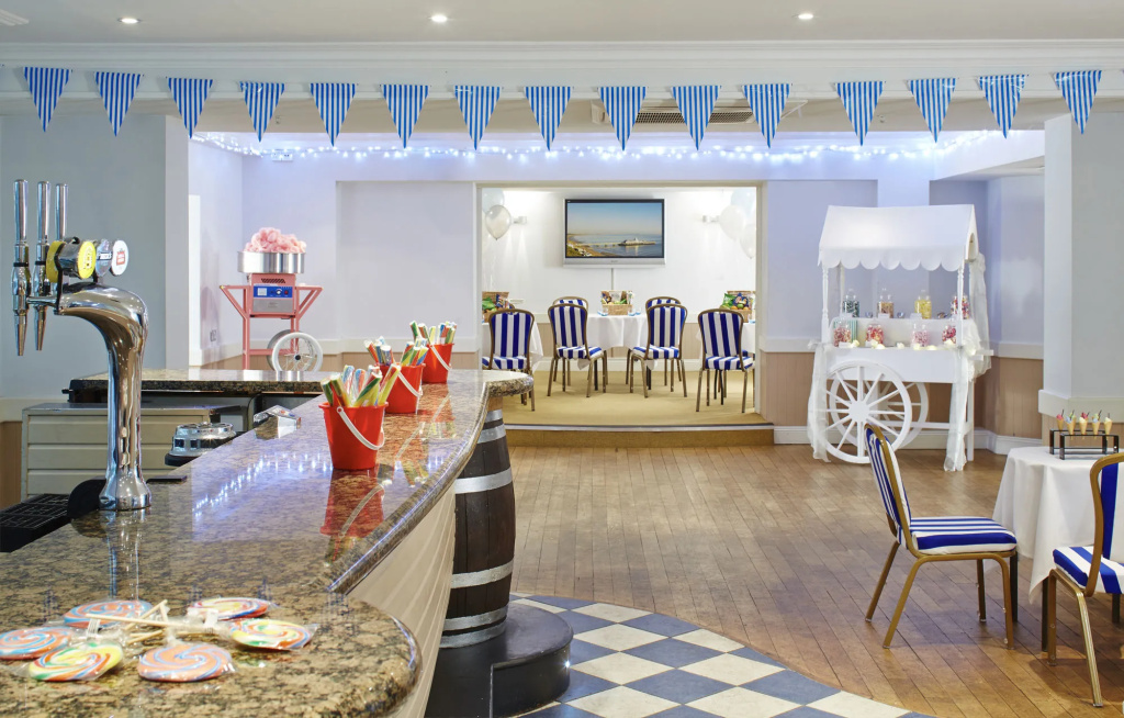 Bournemouth Highcliff Marriott Hotel