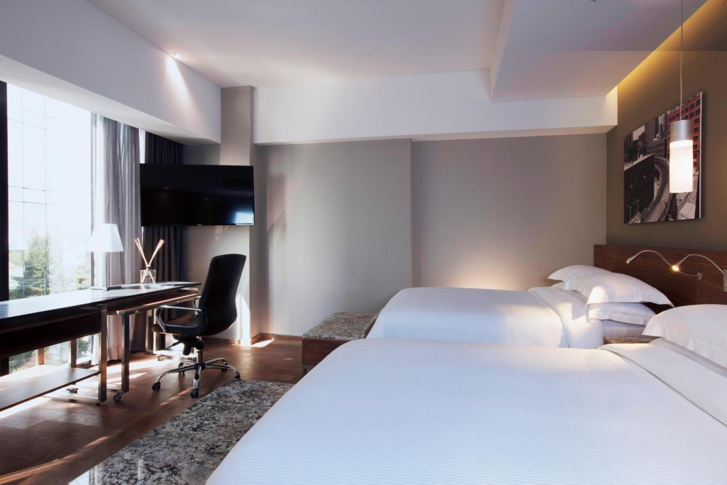 Krystal Grand Suites Insurgentes