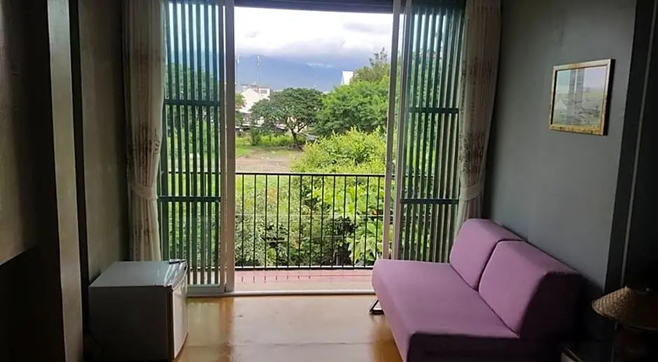 L\NER chiang mai