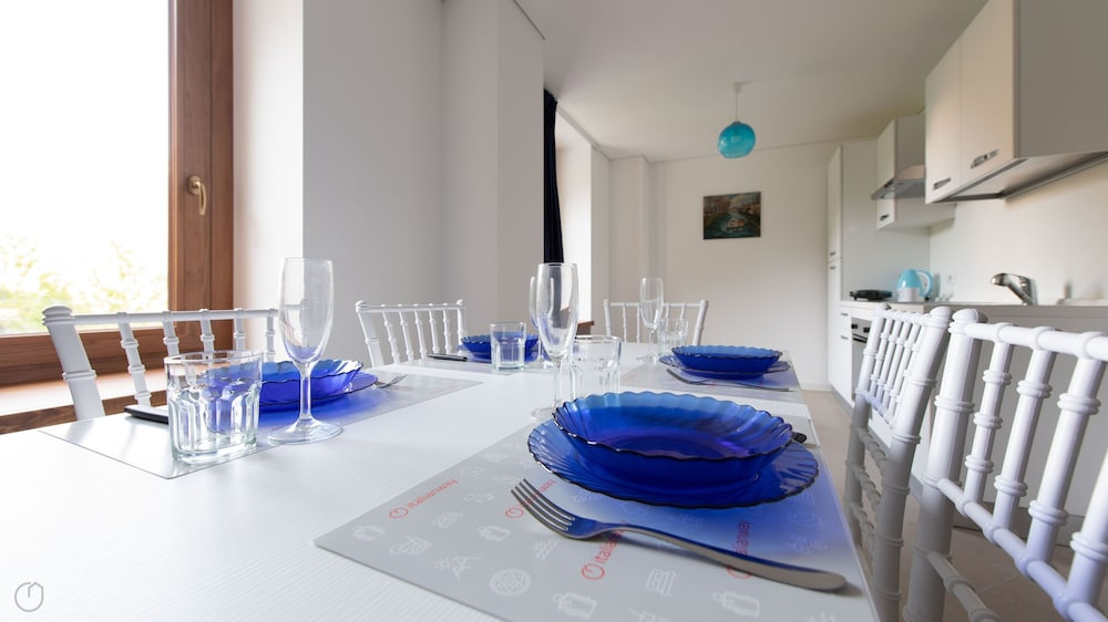 So-l563-tola35e2 - Villa Tola - Blu