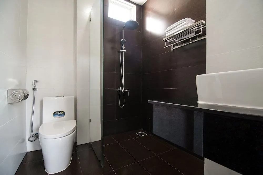 OYO 475 Orange House