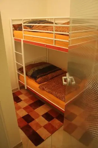 Ferienwohnung Südblick in Groß Zicker in ruhiger Lage mit Terrasse und Meerblick