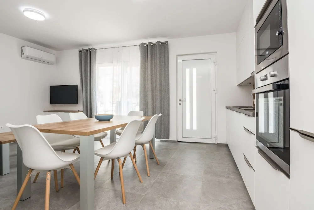 Apartment Spanic 1