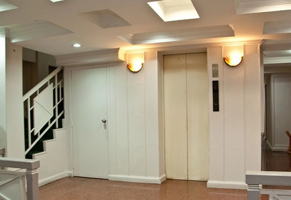 Ming Hotel