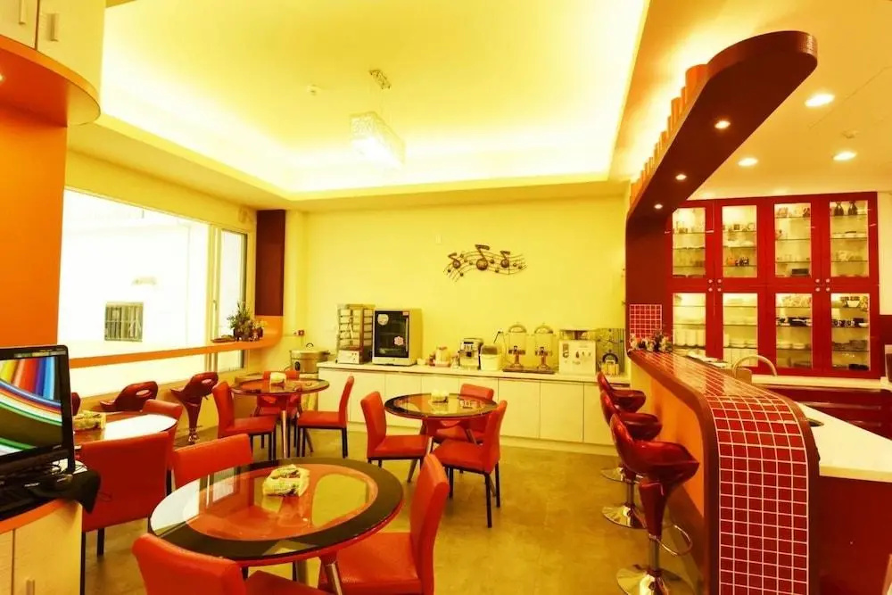 GJia Taitung B&B