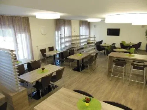 Green Living Inn