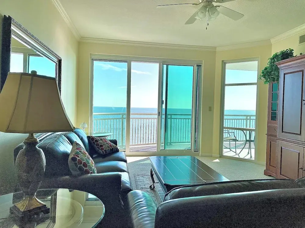 Beachview Condo in Legacy Tower 1-1004 - Fully Furnished 3 Bedroom 2 Bathroom