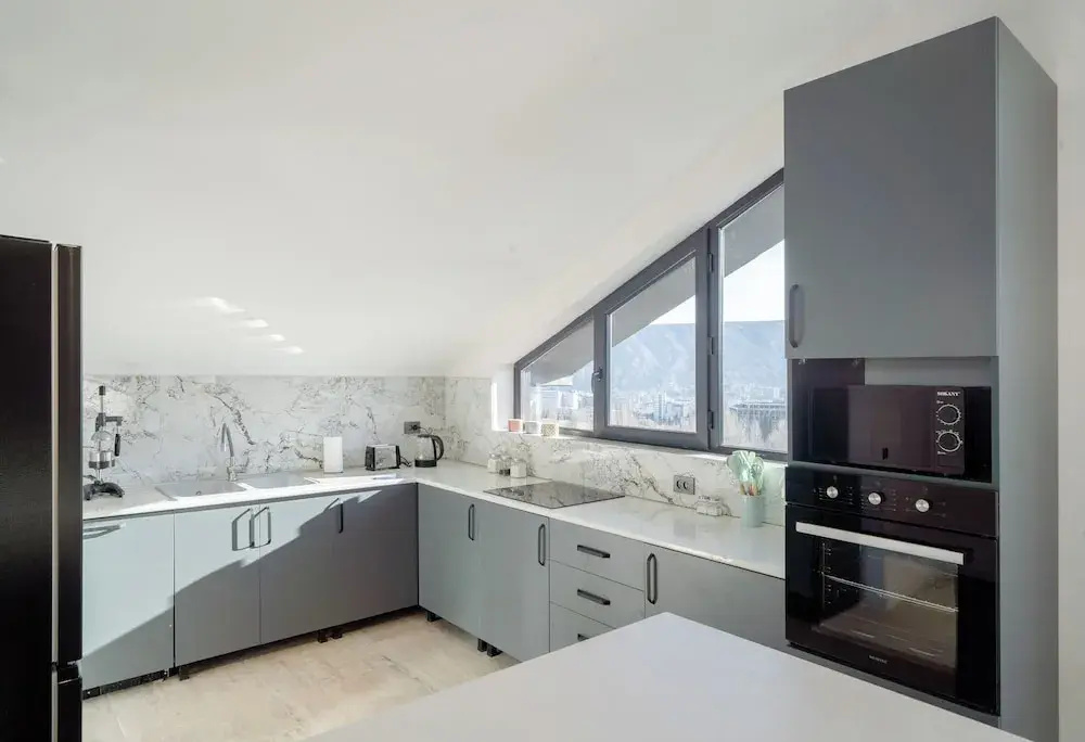 Niabi 3BDR Mansard