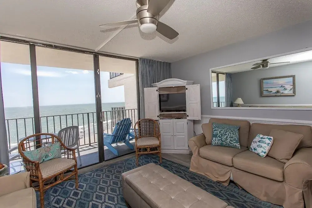 Royal Garden Resort 705 2 Bedroom Condo by RedAwning