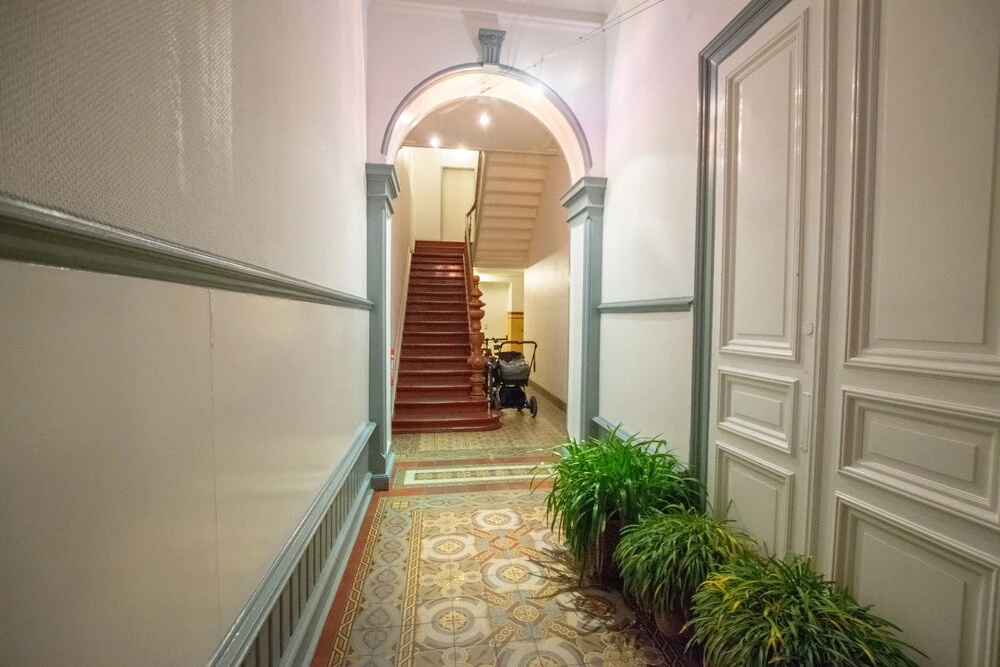 Tolstov-Hotels Large Central Apartment